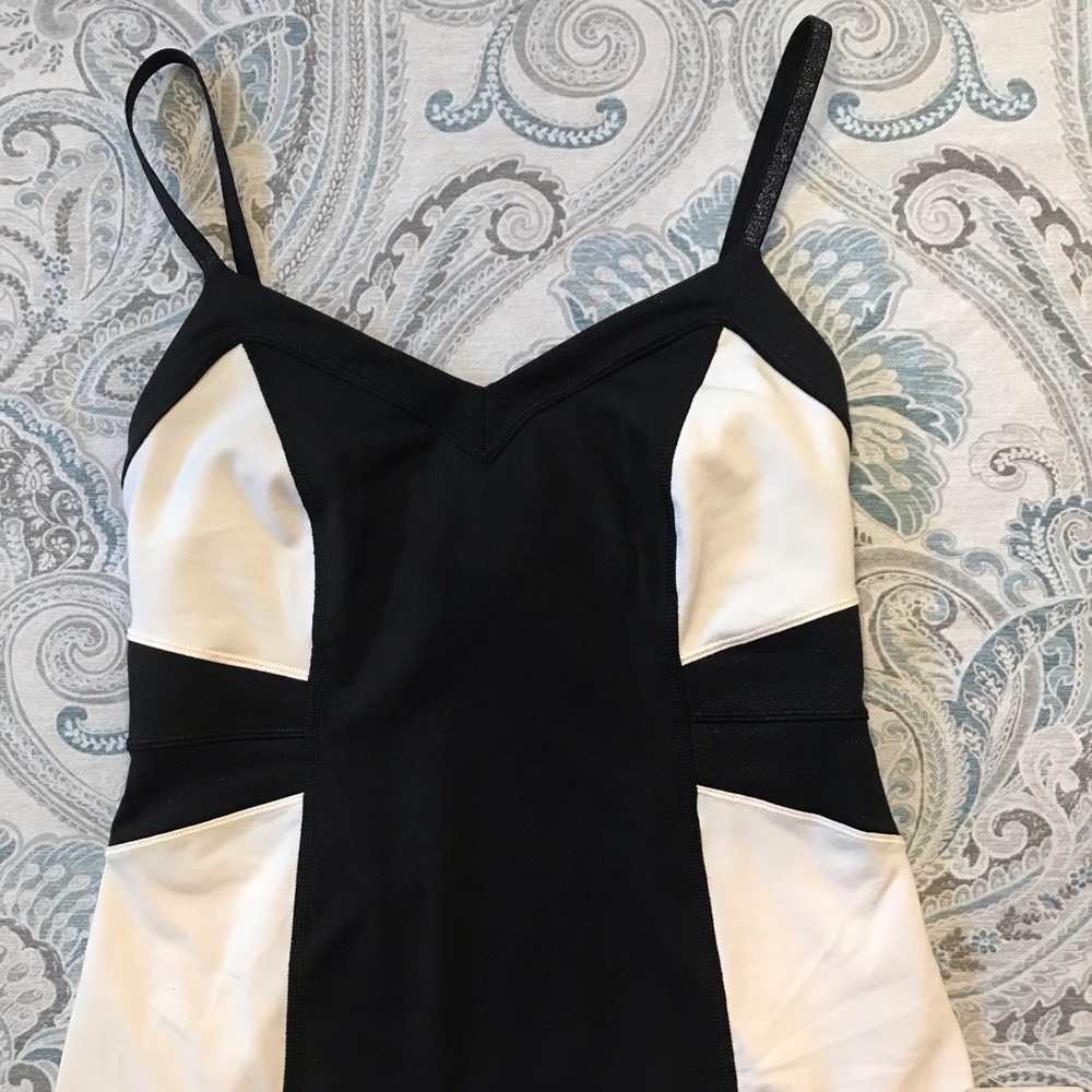 NWT Lululemon Elongate Tank